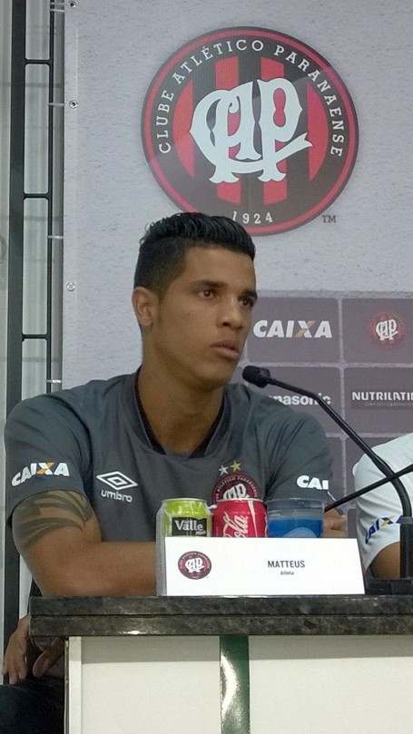 Matteus, volante do Atlético